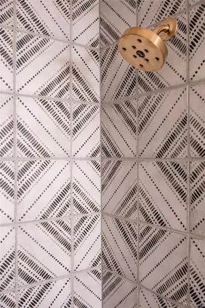 $6,900 | 1585 South Elm Street, Denver, CO 80222