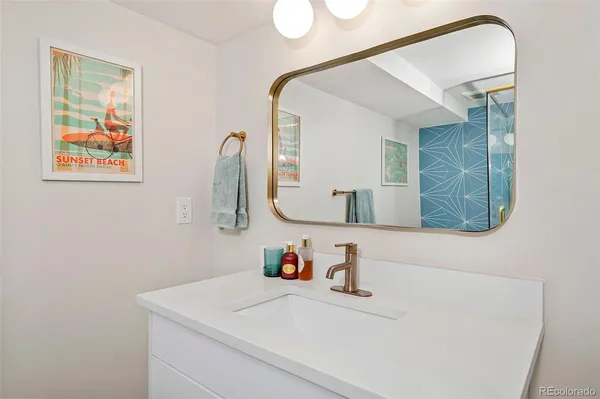 $6,900 | 1585 South Elm Street, Denver, CO 80222