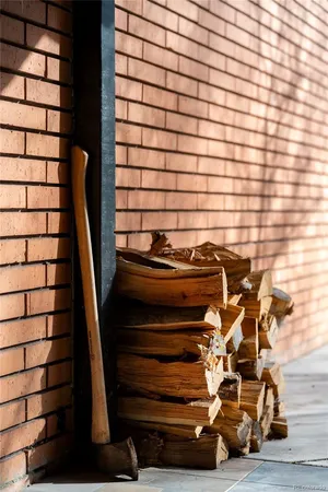 $6,900 | 1585 South Elm Street, Denver, CO 80222