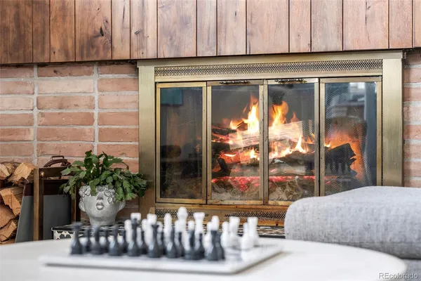 $6,900 | 1585 South Elm Street, Denver, CO 80222