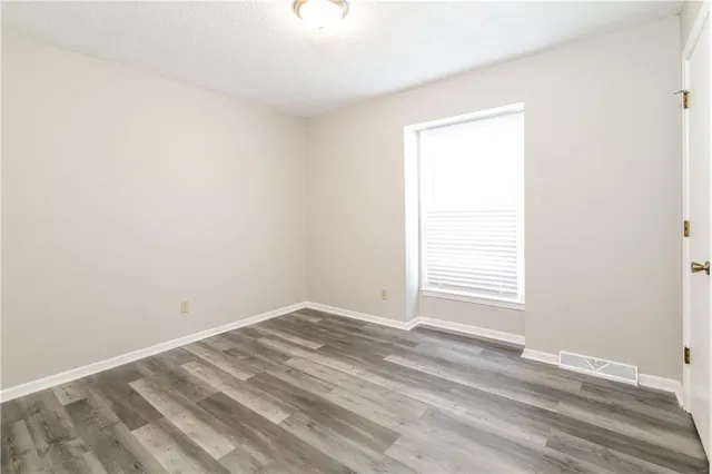 $1,855 | 612 Arena Drive, Peculiar, MO 64078