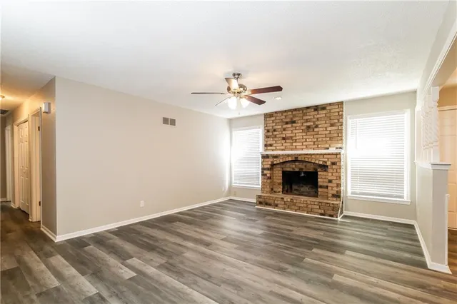 $1,855 | 612 Arena Drive, Peculiar, MO 64078