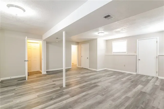 $1,855 | 612 Arena Drive, Peculiar, MO 64078