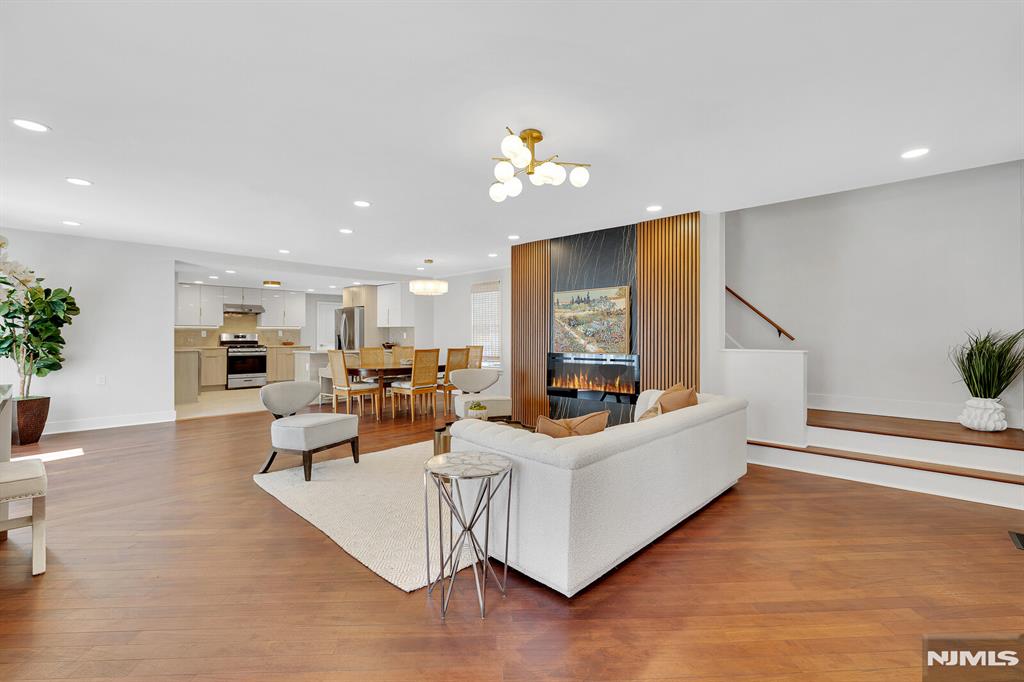 25 Riverview Avenue Rutherford, NJ 07070 - Photo 6 of 50