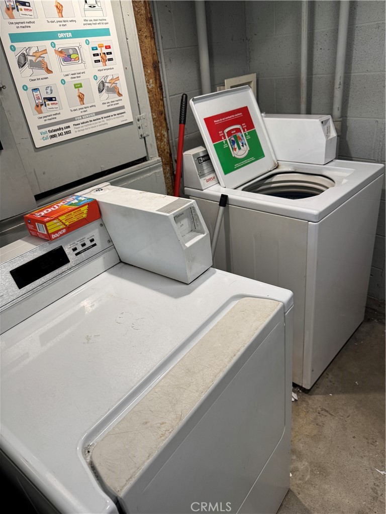 24 Roswell Avenue Long Beach, CA 90803 - Photo 12 of 13