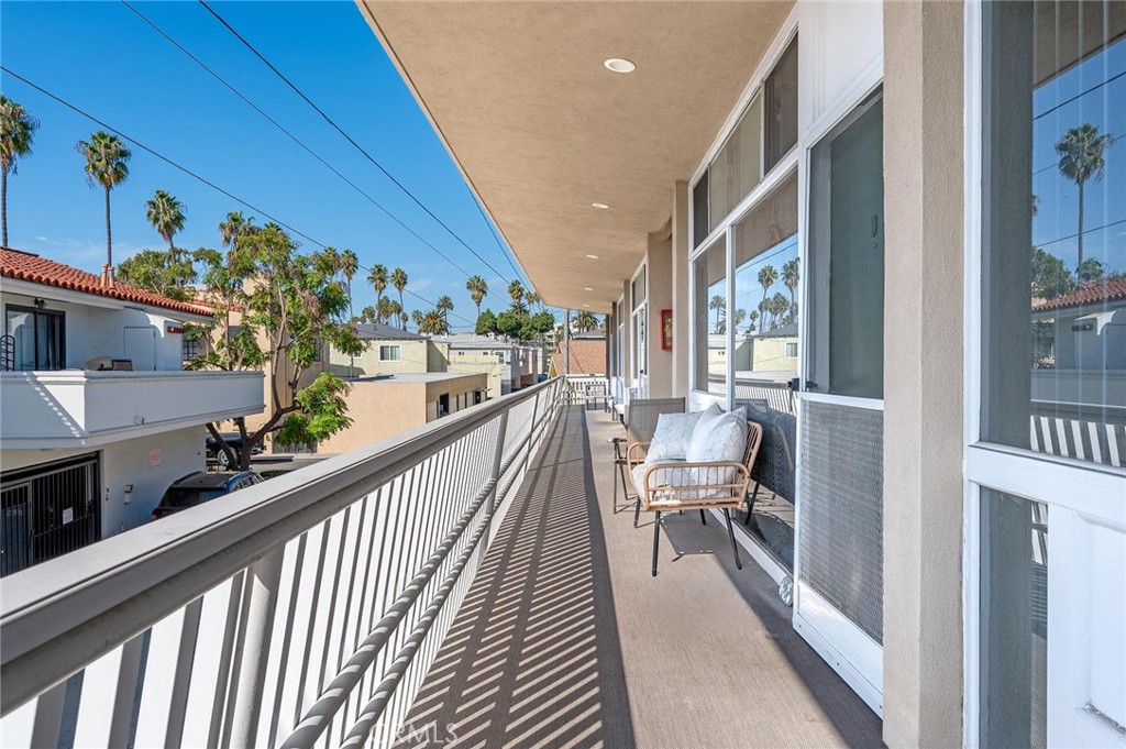 24 Roswell Avenue Long Beach, CA 90803 - Photo 2 of 13 a view of a balcony and chairs