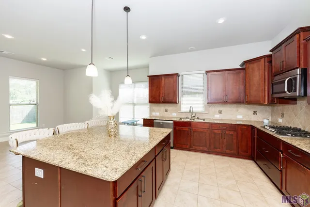 $403,000 | 18032 River Landing Drive, Prairieville, LA 70769