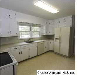 140 Memory Court Birmingham, AL 35213 - Photo 6 of 15