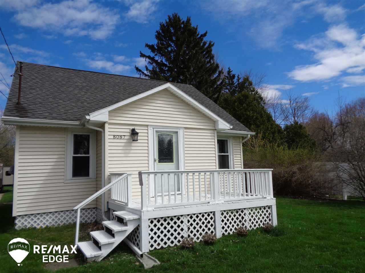 8087 Davison Road Davison, MI 48423 - Photo 34 of 46 31377730-34.JPG