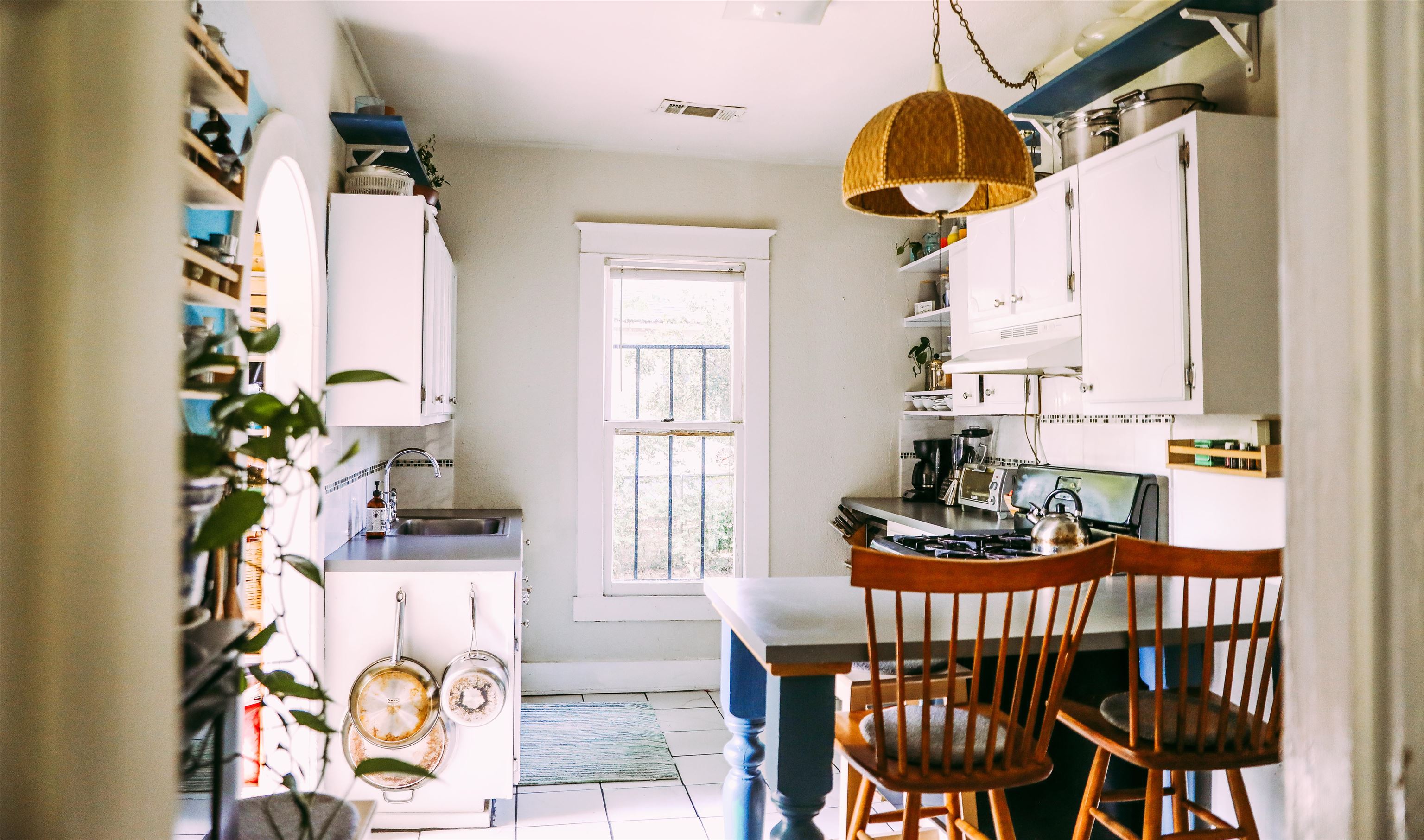 668 Spring Street Memphis, TN 38112 - Photo 3 of 15