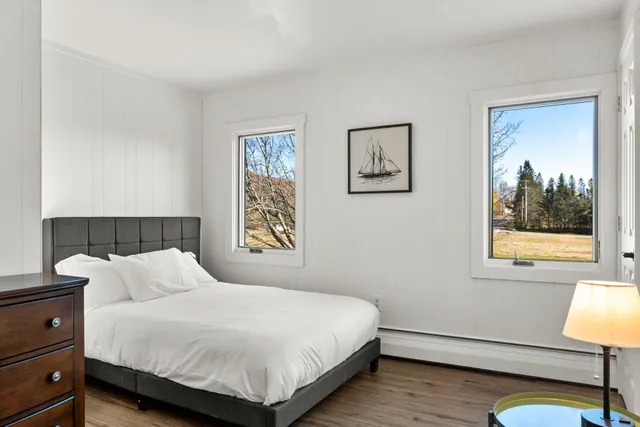 $1,150,000 | 5 Tannery Road, West Dover, VT 05356