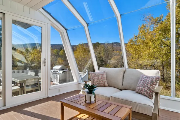 $1,150,000 | 5 Tannery Road, West Dover, VT 05356