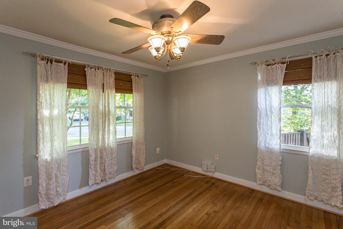 6904 Barrett Road Falls Church, VA 22042 - Photo 11 of 28 Bedroom 3