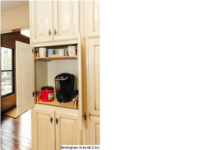 3581 Brookfield Road Birmingham, AL 35226 - Photo 14 of 32