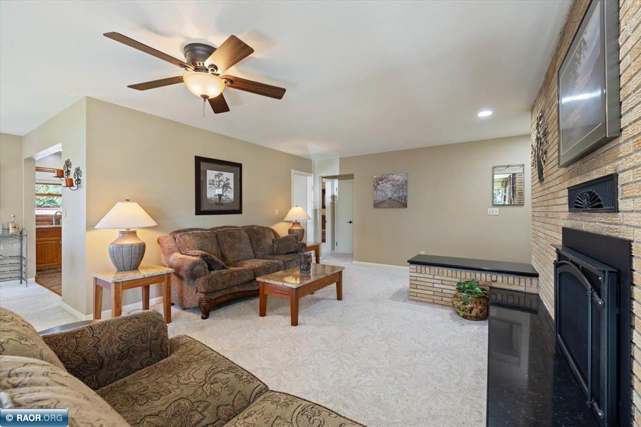 907 9th Street South Virginia, MN 55792 - Photo 9 of 31