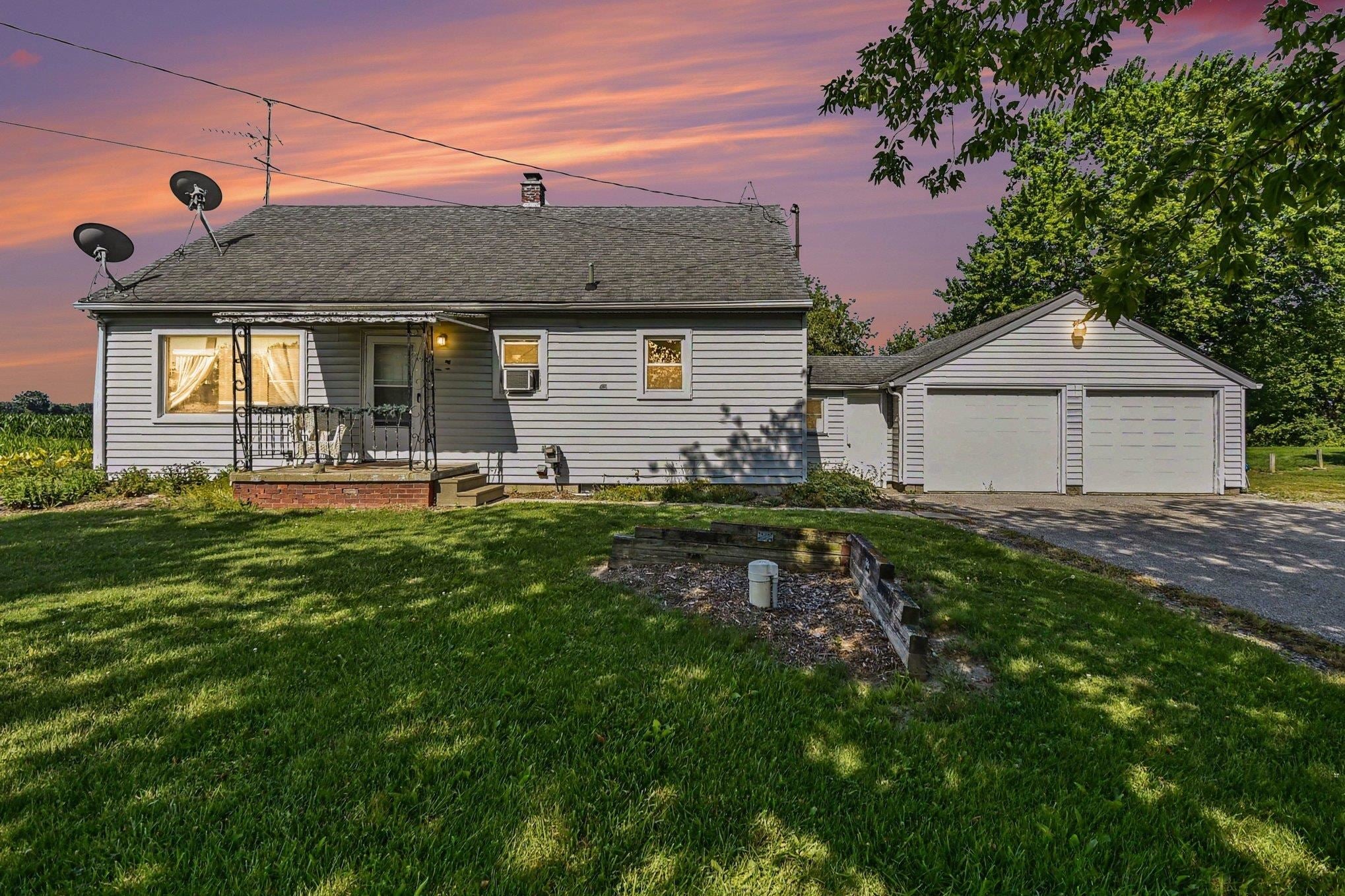 7265 Bay Road Saginaw, MI 48604 - Photo 1 of 33 Gallery Image 1