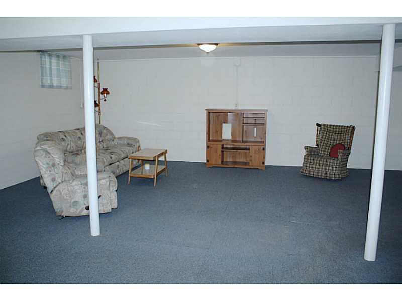 8310 North Payne Road Indianapolis, IN 46268 - Photo 12 of 17 Gallery Image 12