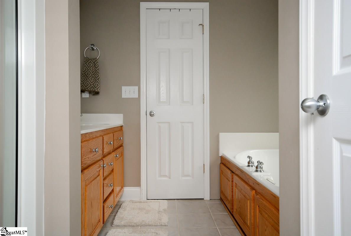 1049 Little Texas Road Travelers Rest, SC 29690 - Photo 8 of 32 Gallery Image 8