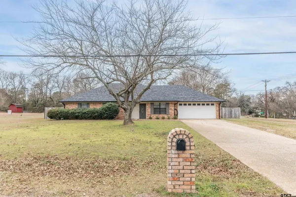 $2,200 | 17982 County Road 1275, Tyler, TX 75703