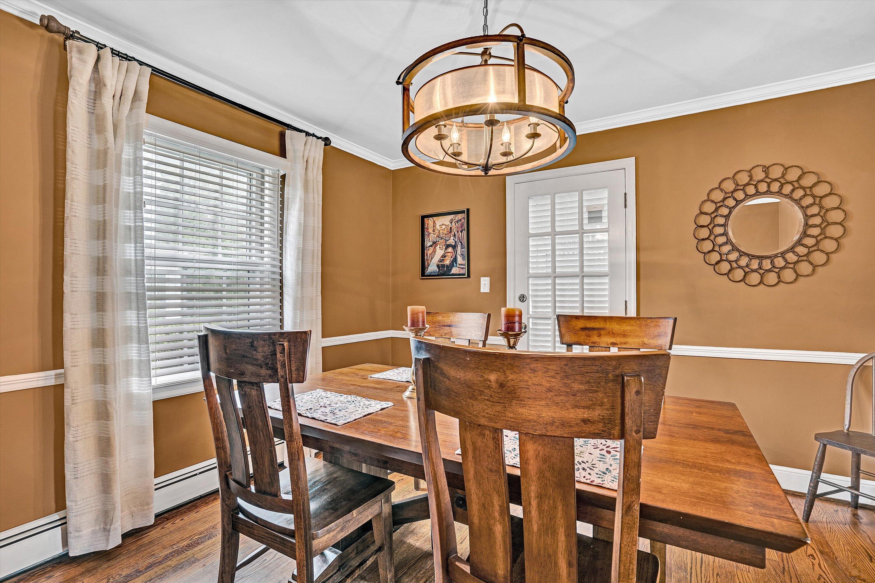 2201 Hunters Road Southwest Roanoke, VA 24015 - Photo 11 of 56 11-DSC00313