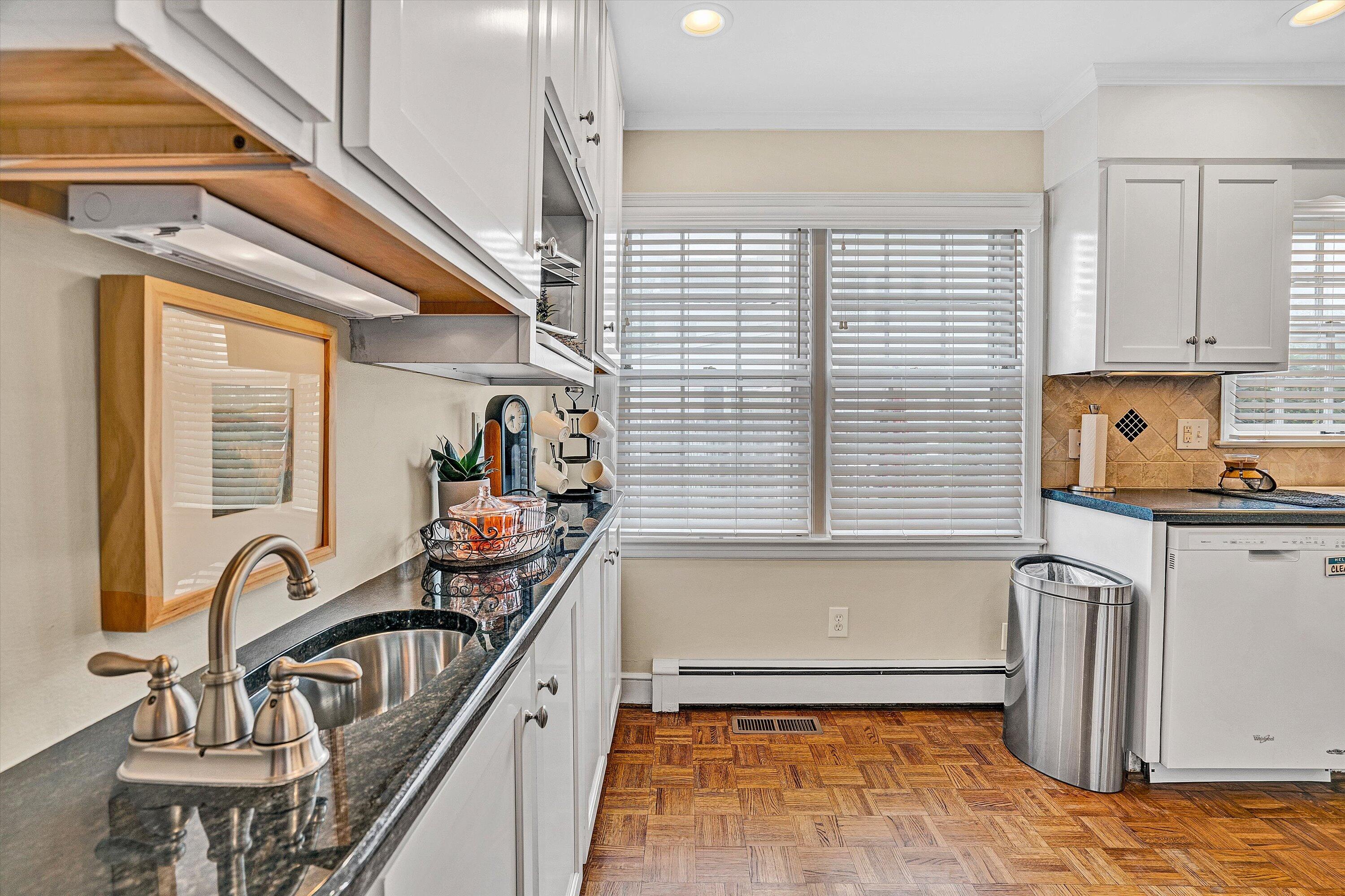 2201 Hunters Road Southwest Roanoke, VA 24015 - Photo 20 of 56 20-DSC00295