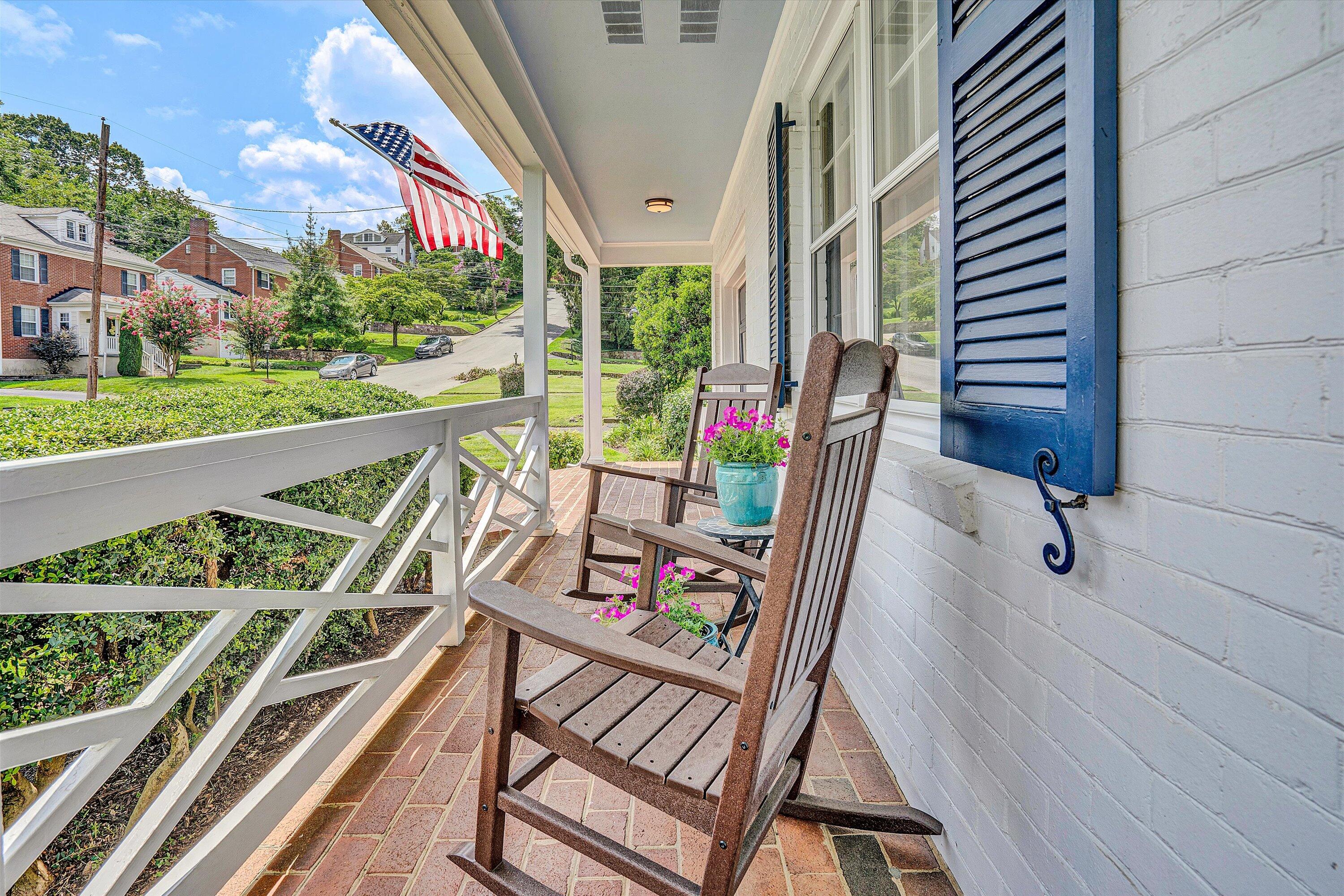 2201 Hunters Road Southwest Roanoke, VA 24015 - Photo 4 of 56 04-DSC00430