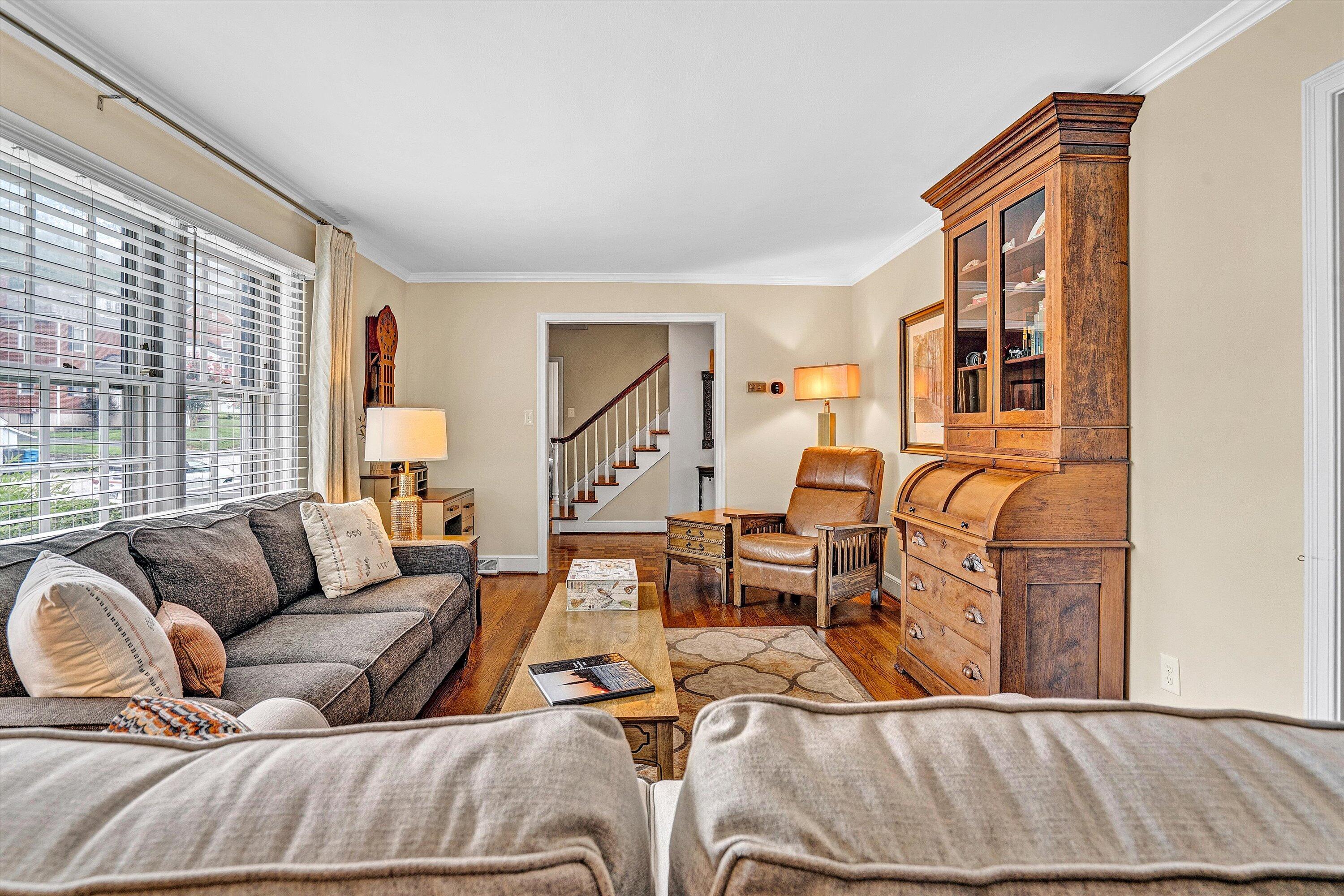 2201 Hunters Road Southwest Roanoke, VA 24015 - Photo 10 of 56 10-DSC00328