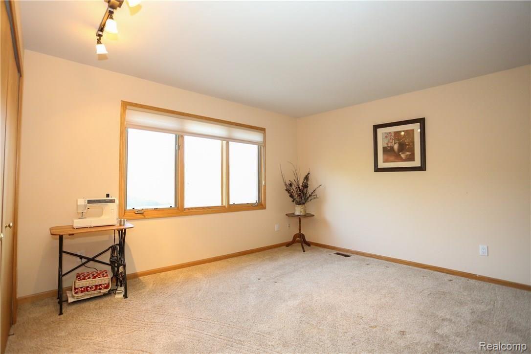 4700 Rambling Court Troy, MI 48098 - Photo 31 of 49 Rambling Ct-30.jpg