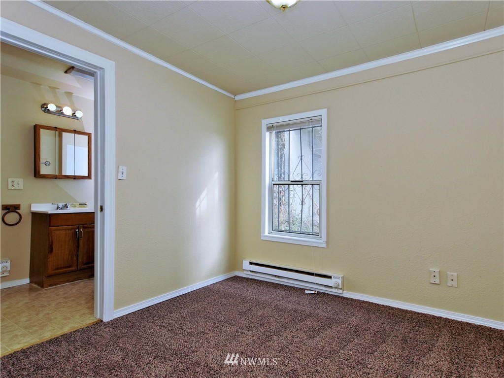 426 Mill Avenue South Renton, WA 98057 - Photo 7 of 12 Gallery Image 7