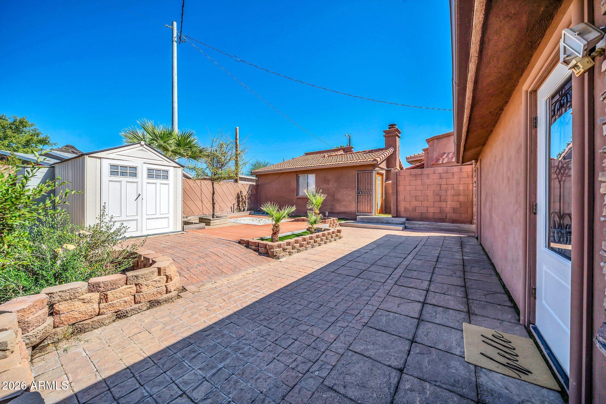 1448 East Royal Palm Road Phoenix, AZ 85020 - Photo 35 of 56