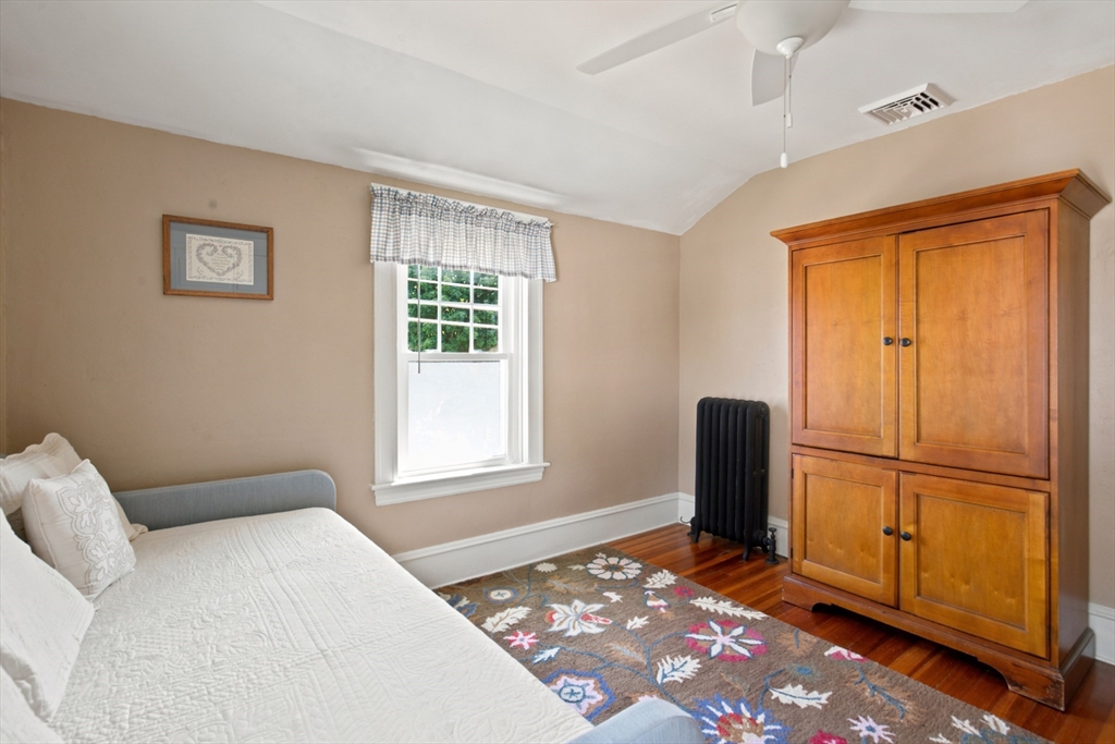 646 New Boston Road Fall River, MA 02720 - Photo 22 of 40 Gallery Image 22