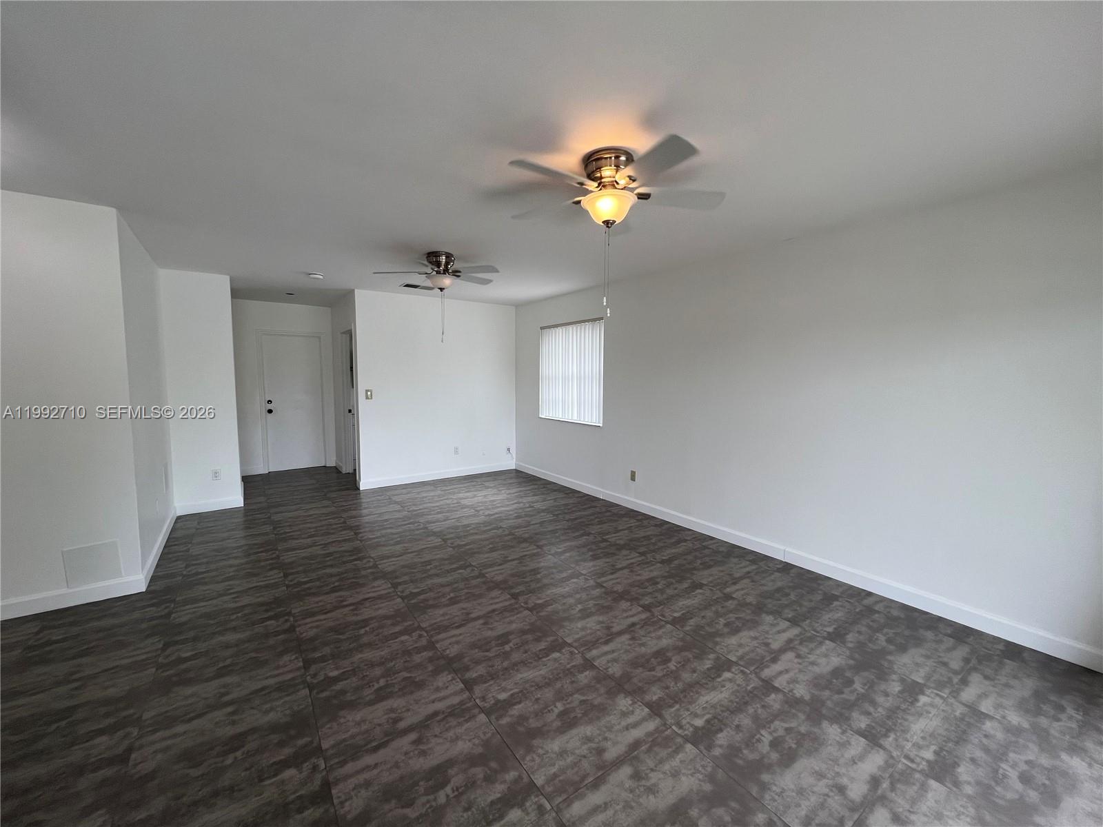 15511 Southwest 59th Street Miami, FL 33193 - Photo 14 of 34
