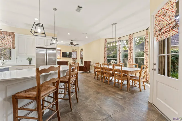 $575,000 | 2102 Sassy Lane, Baton Rouge, LA 70808