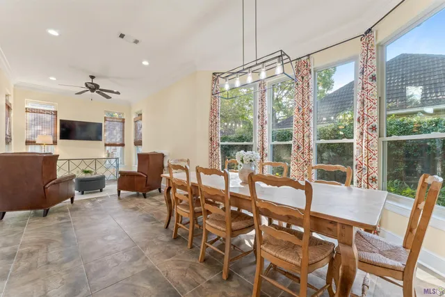 $575,000 | 2102 Sassy Lane, Baton Rouge, LA 70808