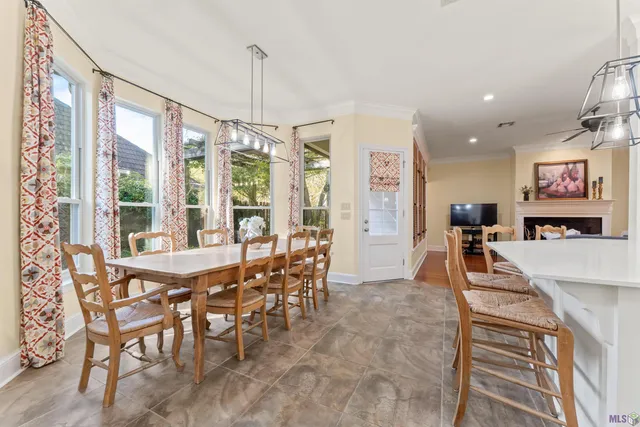 $575,000 | 2102 Sassy Lane, Baton Rouge, LA 70808