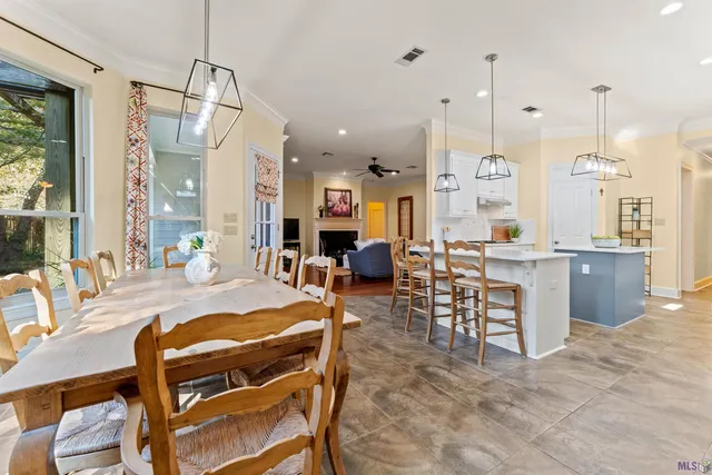 $575,000 | 2102 Sassy Lane, Baton Rouge, LA 70808