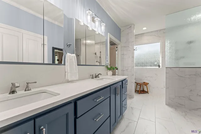 $575,000 | 2102 Sassy Lane, Baton Rouge, LA 70808