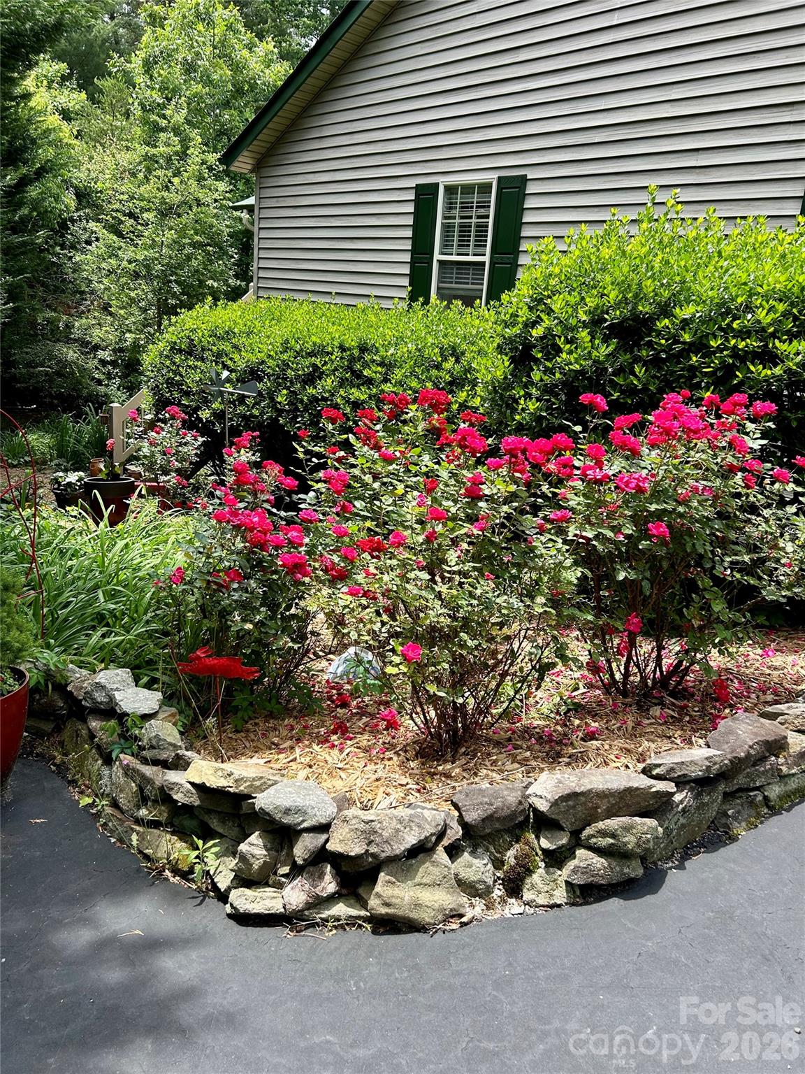 9 Tall Pines Road Hendersonville, NC 28739 - Photo 37 of 41 Gallery Image 37