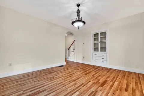 $1,100,000 | 46-48 Swanton Street, Winchester, MA 01890