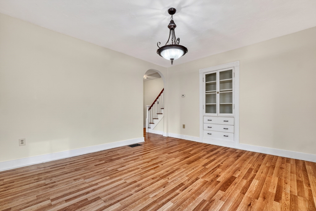 46-48 Swanton Street Winchester, MA 01890 - Photo 8 of 41