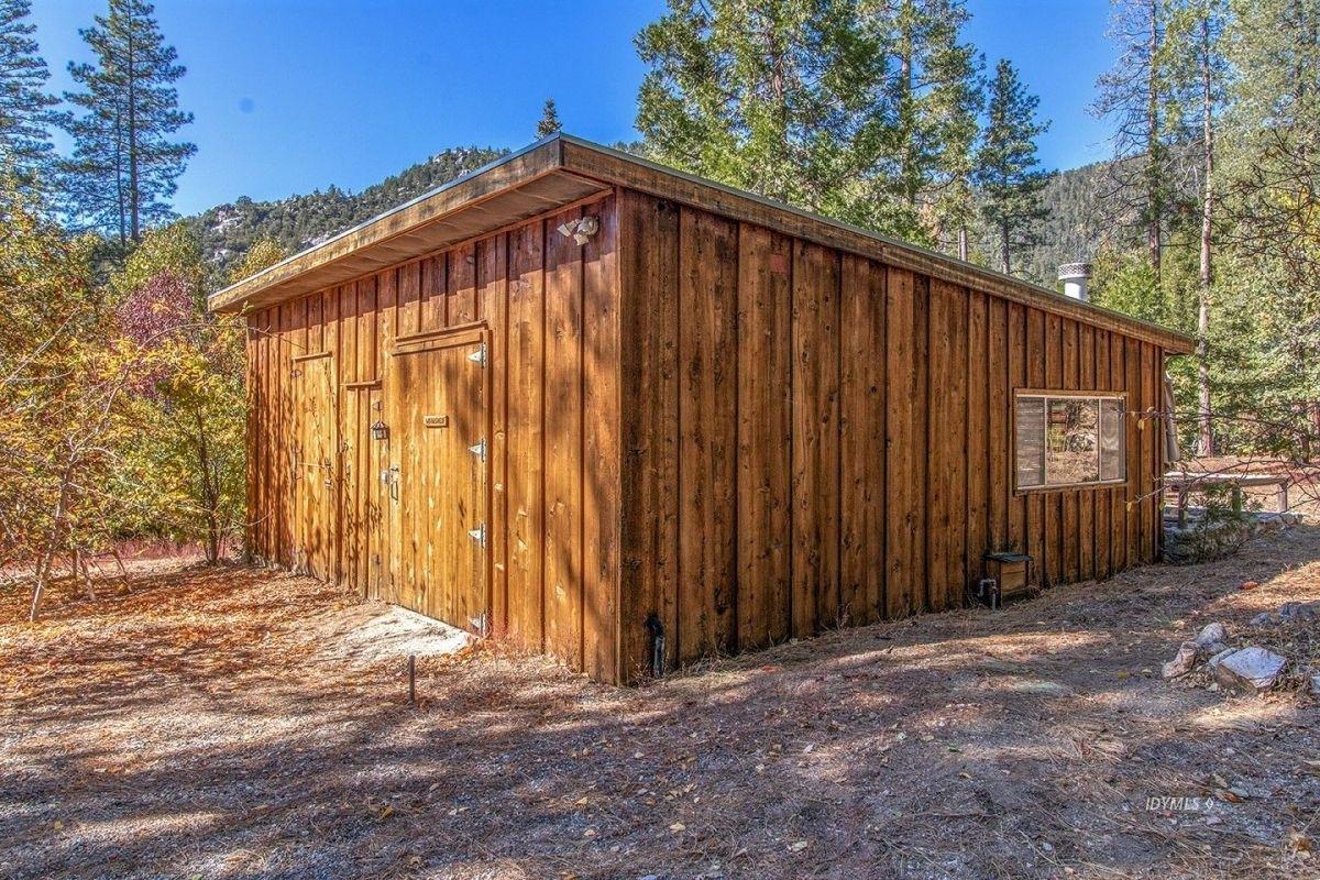 25160 Lodge Road Idyllwild, CA 92549 - Photo 8 of 14 8