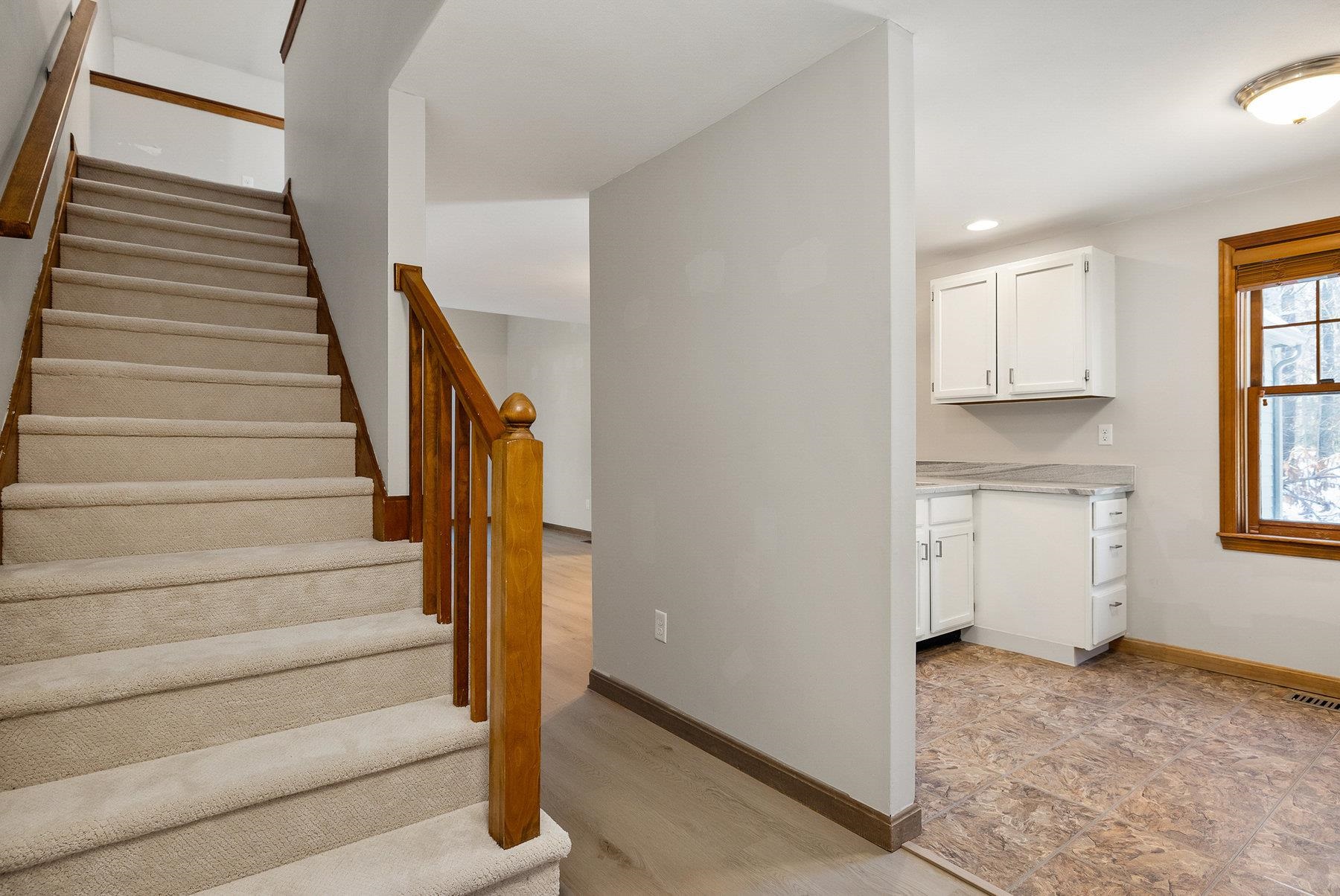 3 Montrose Drive Stratham, NH 03885 - Photo 23 of 38