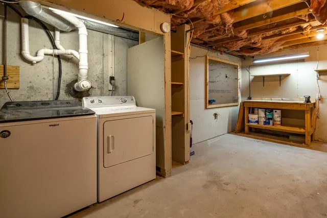 $359,000 | 3 Montrose Drive, Stratham, NH 03885