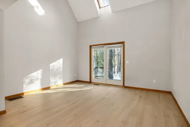 $359,000 | 3 Montrose Drive, Stratham, NH 03885