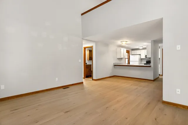 $359,000 | 3 Montrose Drive, Stratham, NH 03885