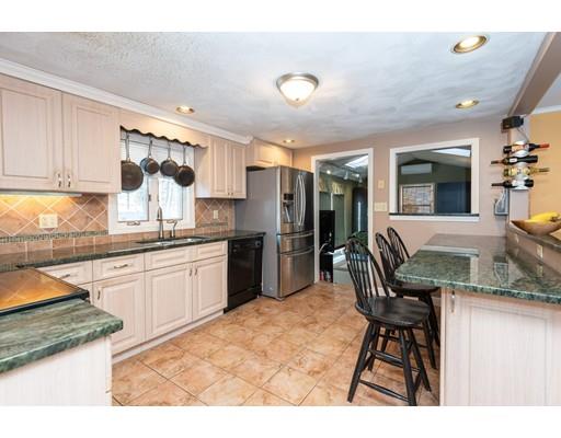 5 Kirmes Road Stoneham, MA 02180 - Photo 6 of 27 Gallery Image 6