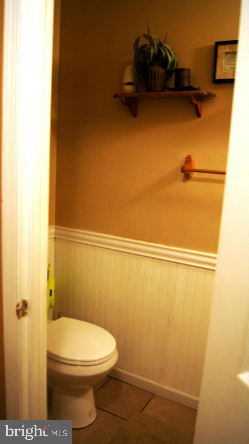 3920 Cutty Sark Road Baltimore, MD 21220 - Photo 11 of 30 Bath (Master)