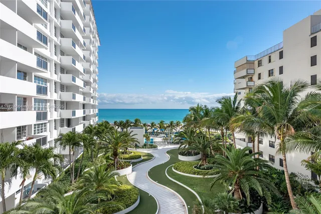 $545,000 | 100 Lincoln Road, Unit 619, Miami Beach, FL 33139