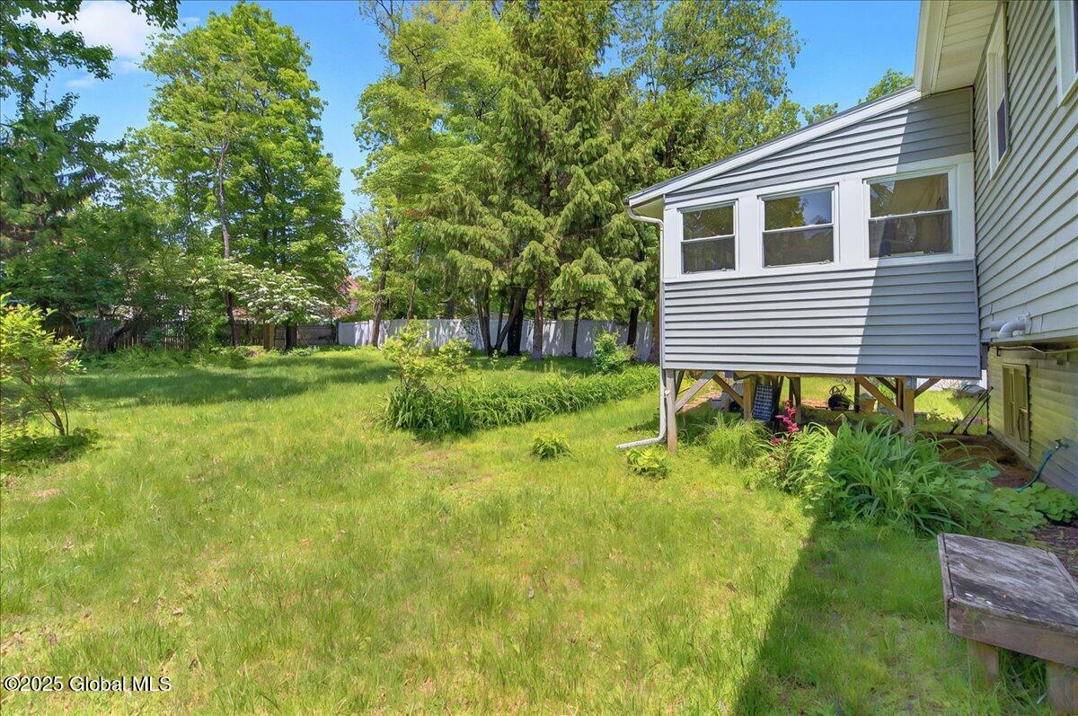 72 Algonquin Road Halfmoon, NY 12065 - Photo 26 of 27 07-72 ALGONQUIN-31