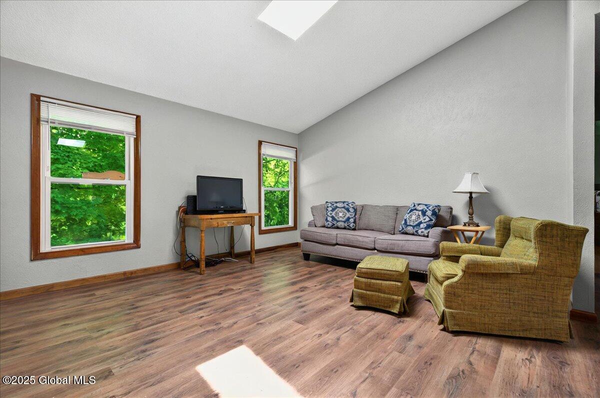 72 Algonquin Road Halfmoon, NY 12065 - Photo 4 of 27 36-72 ALGONQUIN-3